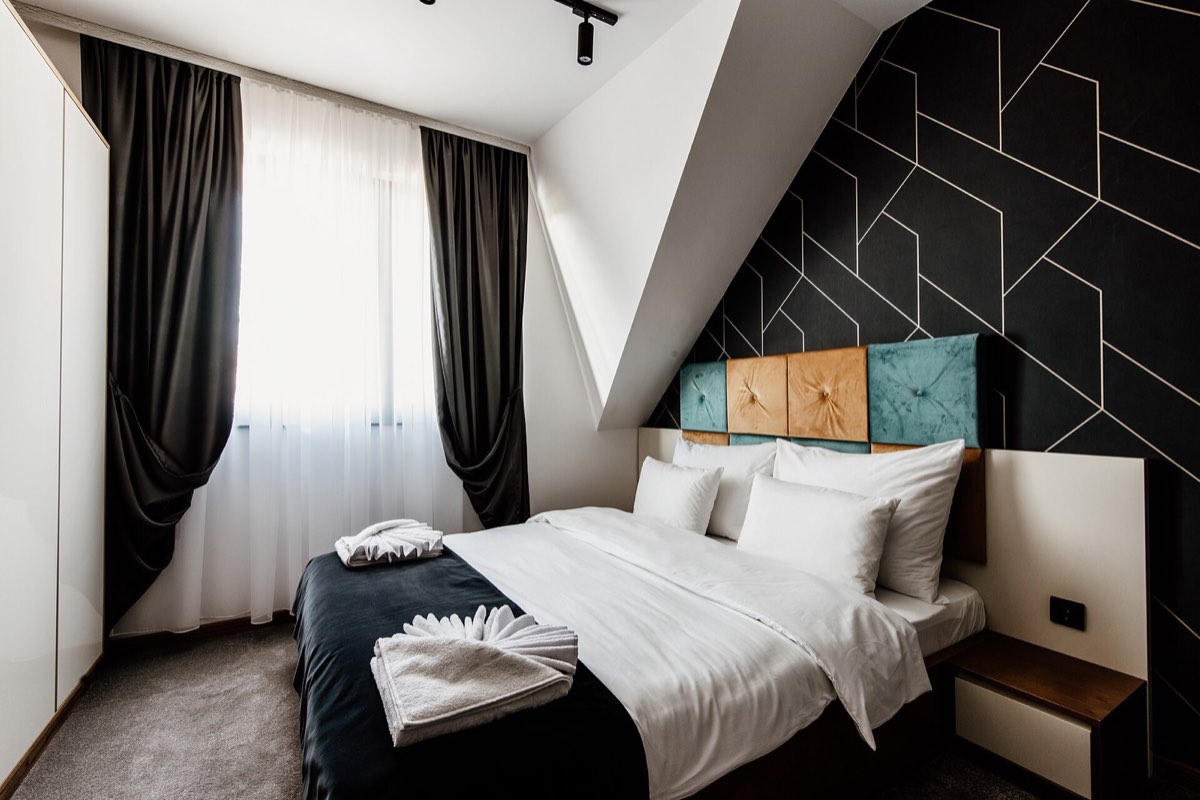 A furnished guest bedroom